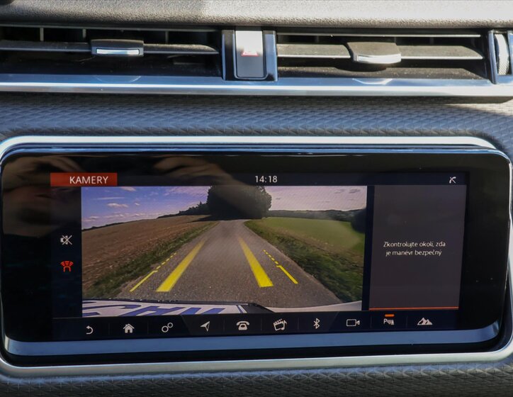 Land Rover Range Rover Velar 25