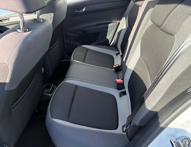 Škoda Fabia Hatchback 999,0 44 kw