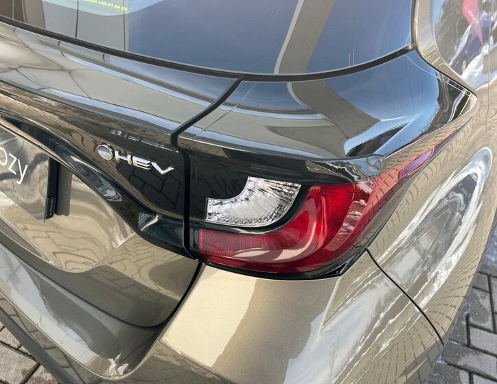 Toyota Yaris Hatchback 1,5 l 68 kw