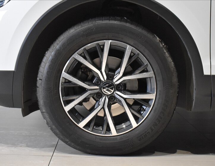 Volkswagen Tiguan SUV 2,0 l 110 kw