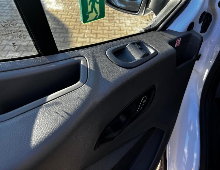 Ford Transit 26