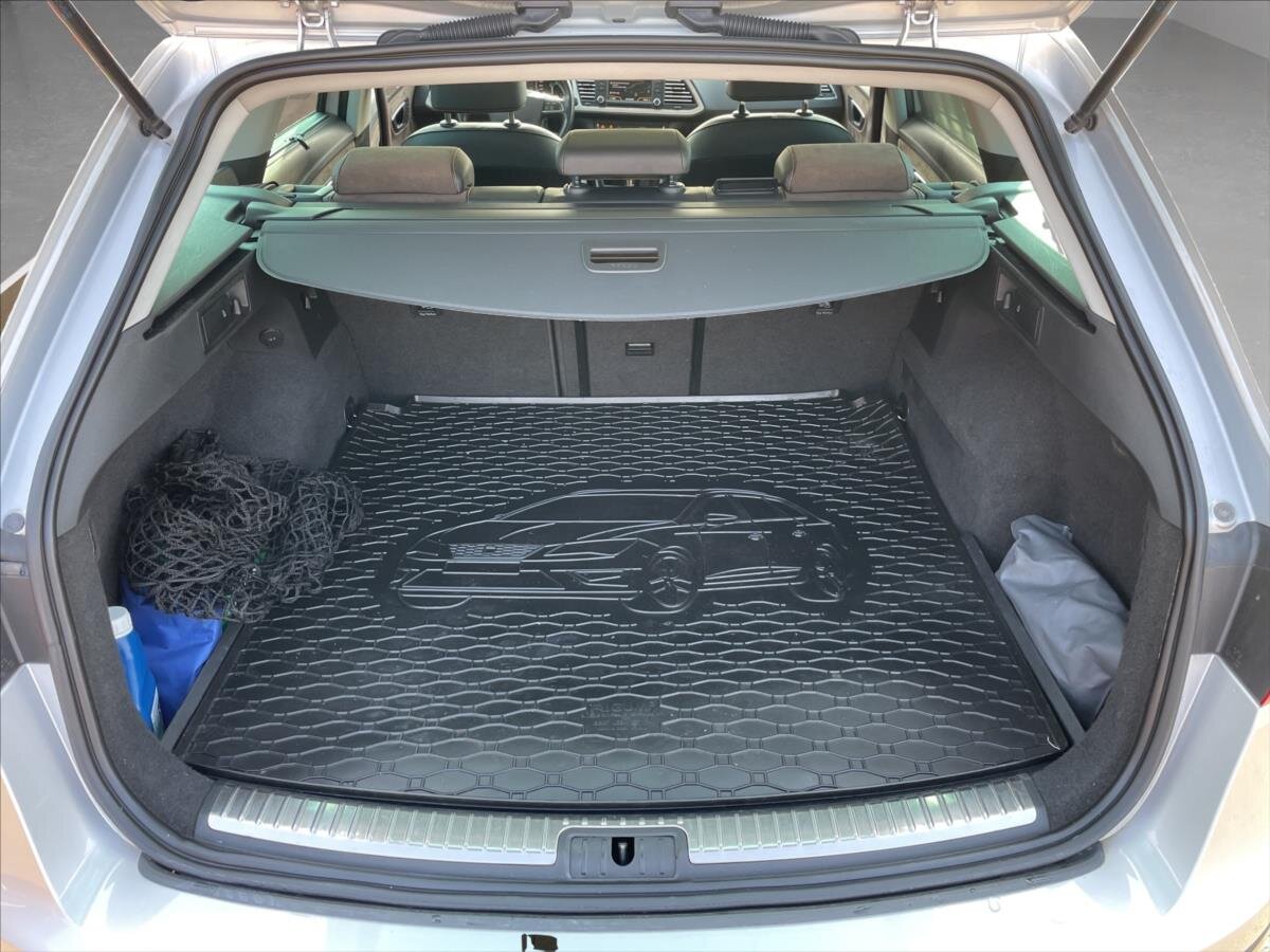 Seat Leon Kombi 2,0 l 135 kw