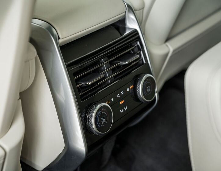 Land Rover Range Rover 15