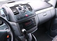 Mercedes-Benz Vito Kombi 3,0 l 150 kw
