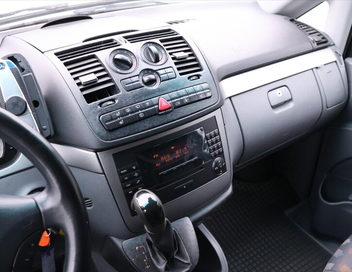 Mercedes-Benz Vito Kombi 3,0 l 150 kw