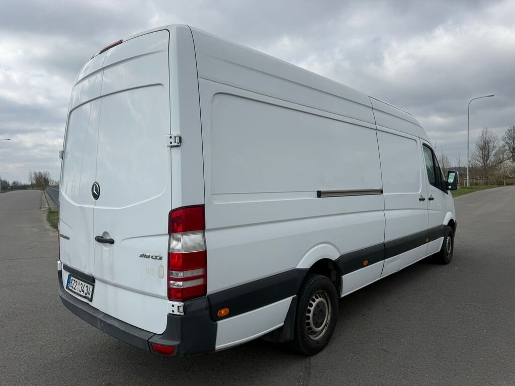 Mercedes-Benz Sprinter Skříň 3,0 l 140 kw