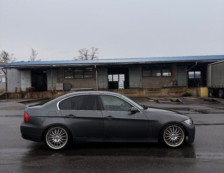 BMW Řada 3 Sedan / Limuzína 0,0 0