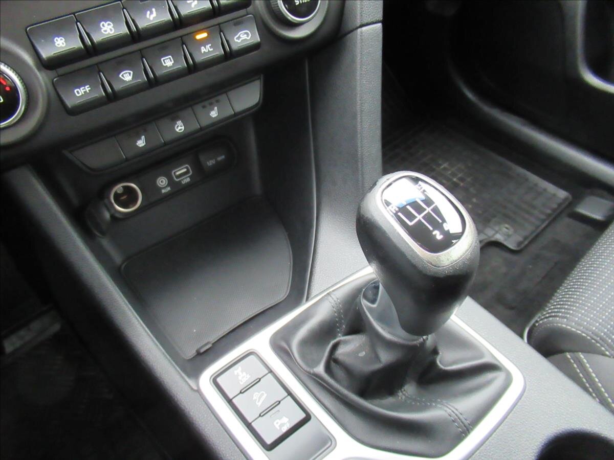 KIA Sportage SUV 2,0 l 100 kw