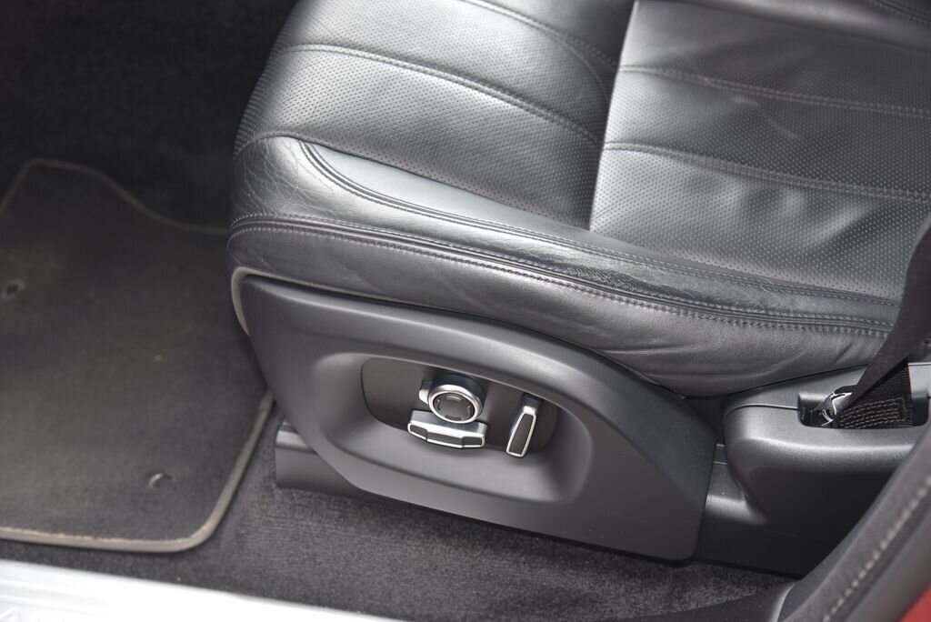 Land Rover Range Rover SUV / Terénní 4,4 l 250 kw