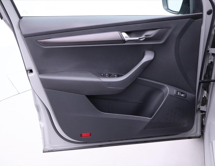 Škoda Karoq SUV / Terénní 2,0 l 110 kw