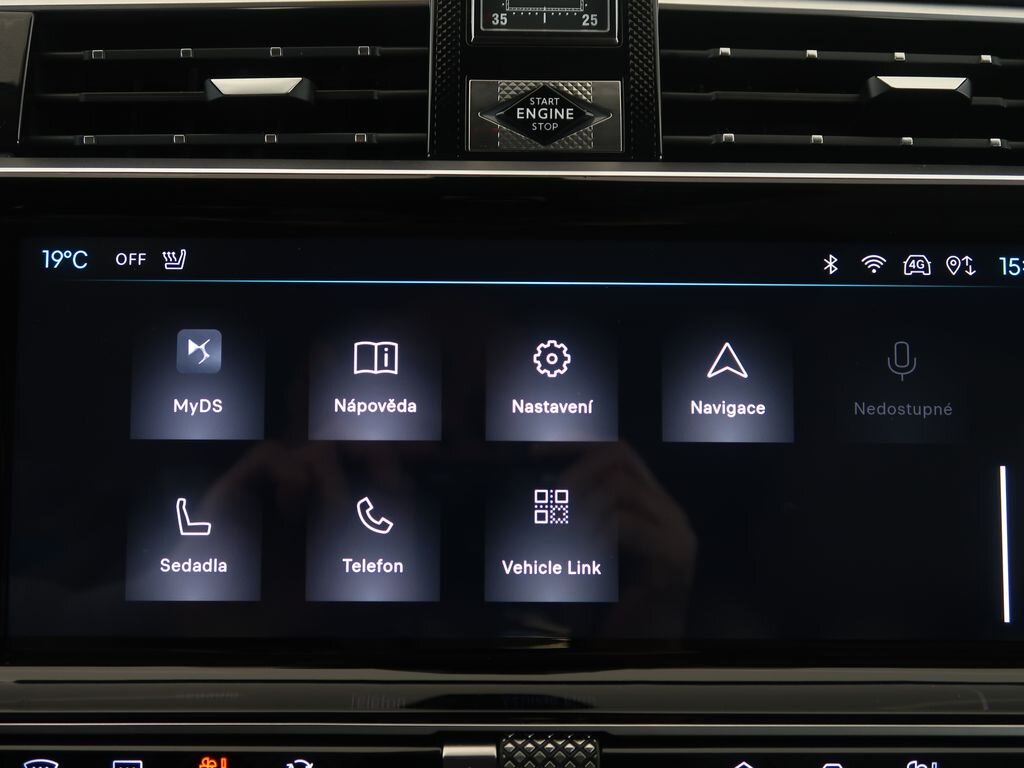 DS Automobiles DS9 Sedan / Limuzína 1,6 l 147 kw