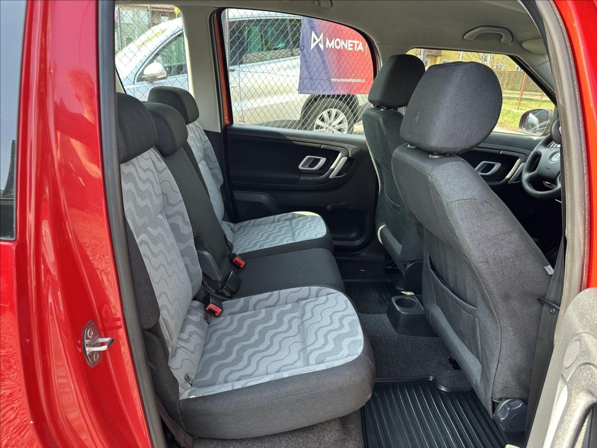 Škoda Roomster MPV 1,4 l 63 kw
