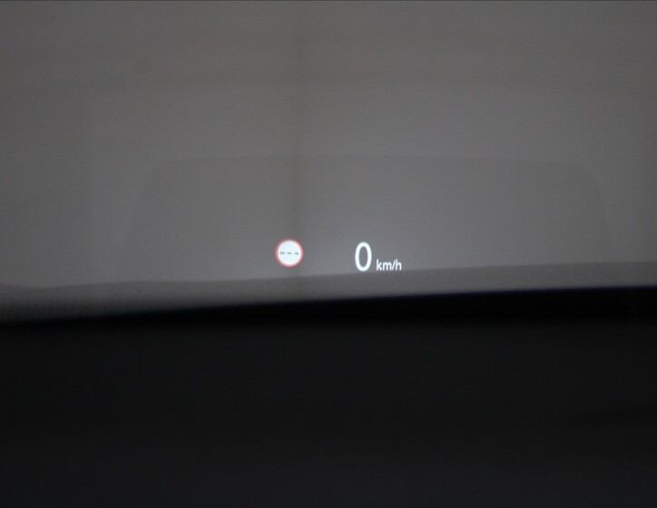 Mitsubishi Eclipse Cross 10