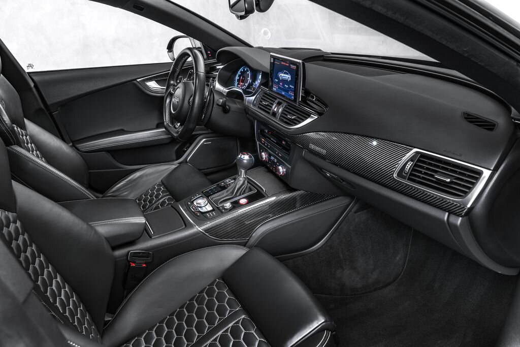 Audi RS7 Sedan / Limuzína 4,0 l 412 kw