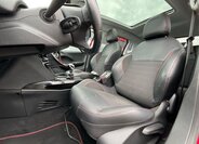 Peugeot 2008 SUV 1,2 l 96 kw