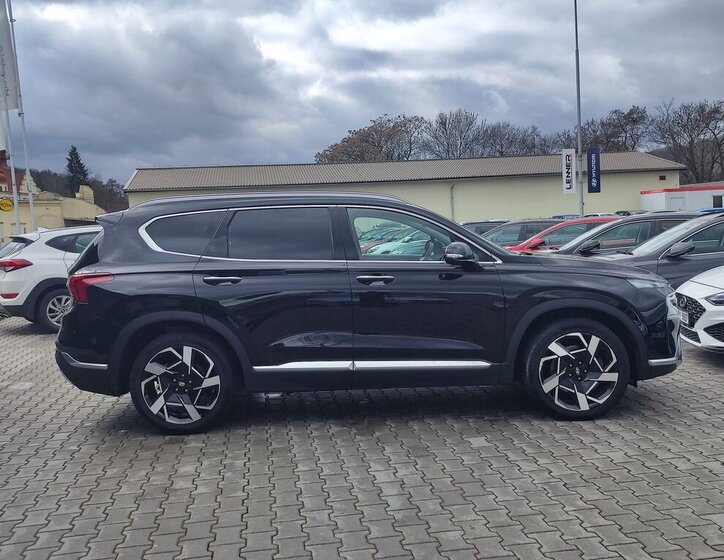 Hyundai Santa Fe SUV 2,2 l 142 kw