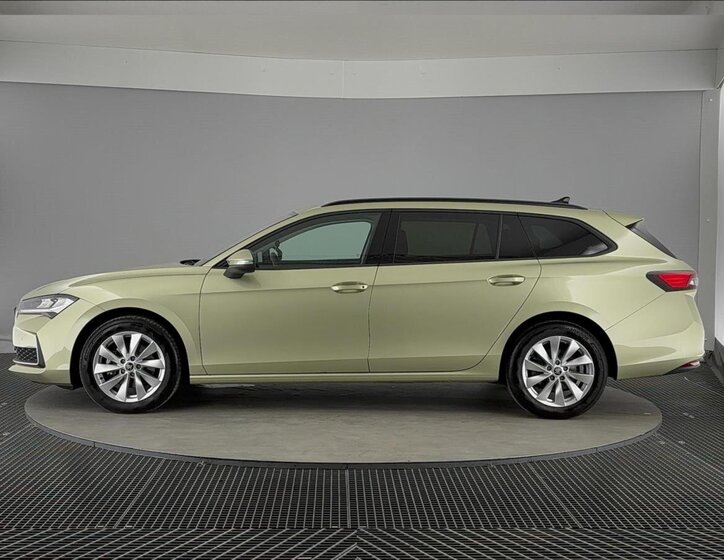 Škoda Superb Kombi 2,0 l 110 kw