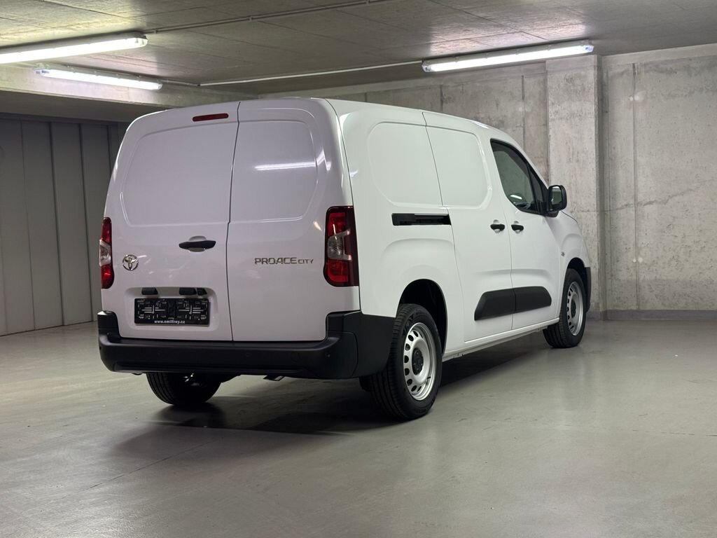 Toyota ProAce City