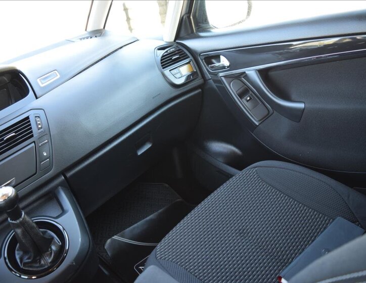 Citroën C4 Picasso 34