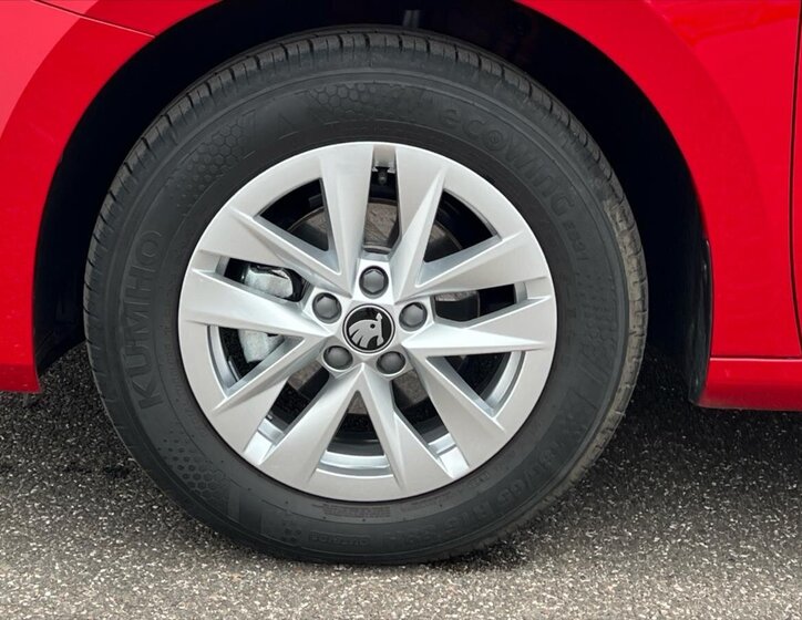 Škoda Fabia Hatchback 999,0 70 kw