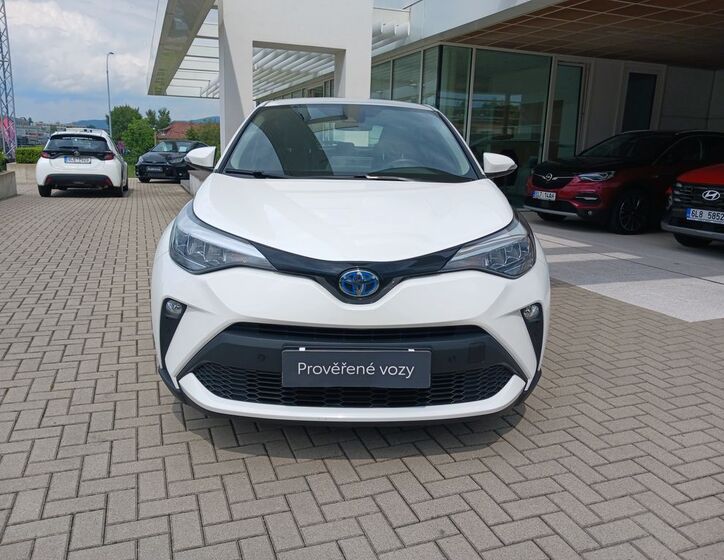 Toyota C-HR 8