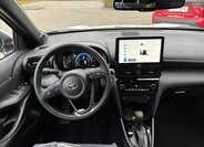 Toyota Yaris Cross 10