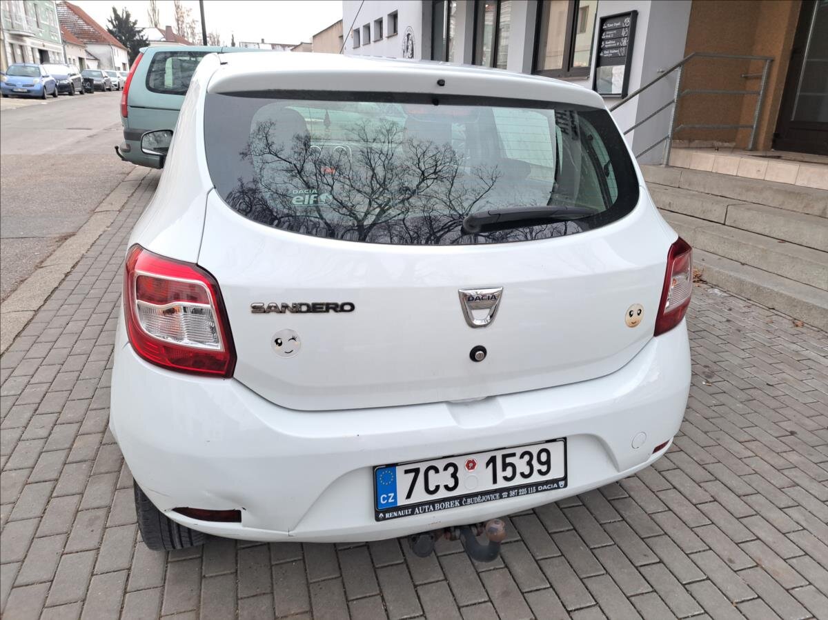 Dacia Sandero Hatchback 1,1 l 54 kw