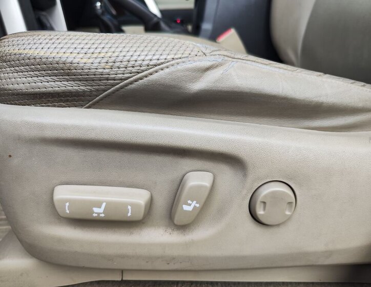 Toyota Land Cruiser SUV / Terénní 3,0 l 127 kw