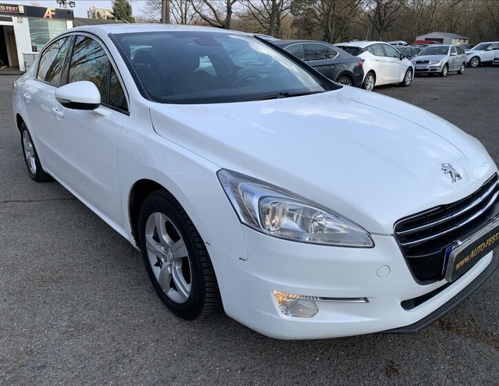 Peugeot 508 Sedan / Limuzína 2,0 l 120 kw