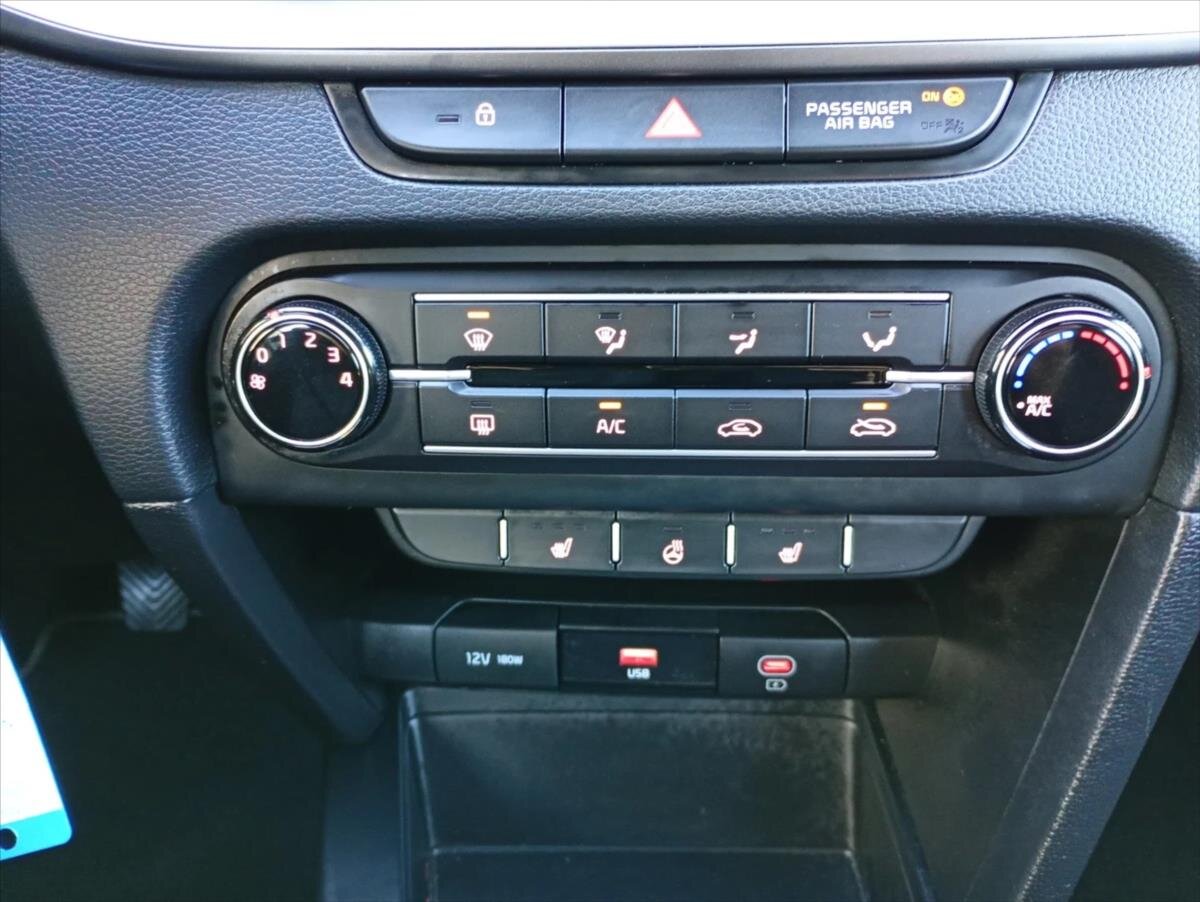 KIA Ceed Hatchback 998,0 73 kw