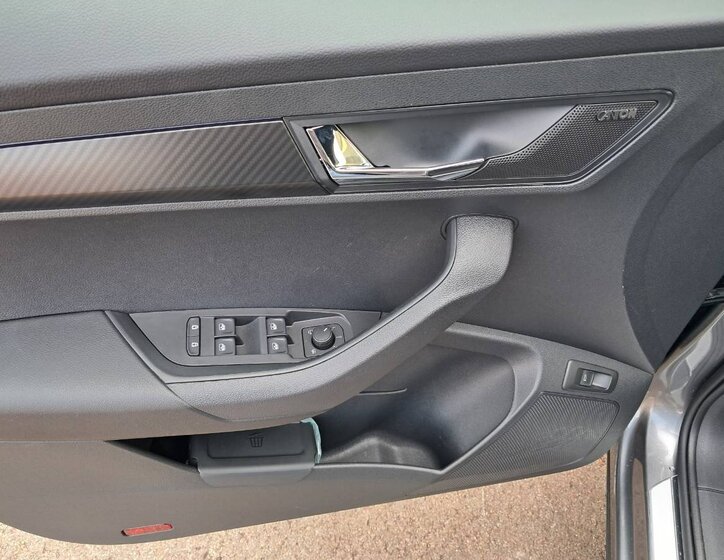 Škoda Karoq SUV / Terénní 1,5 l 110 kw