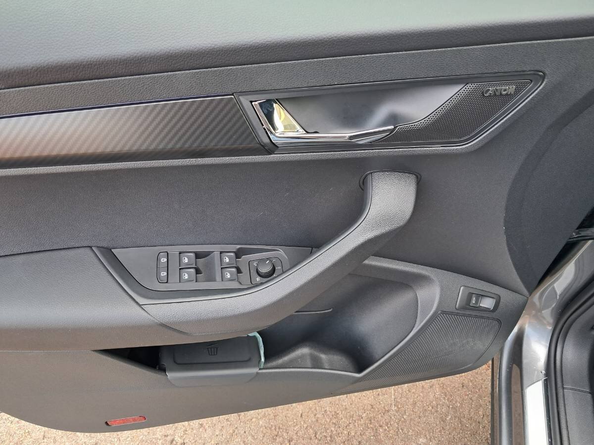 Škoda Karoq SUV / Terénní 1,5 l 110 kw