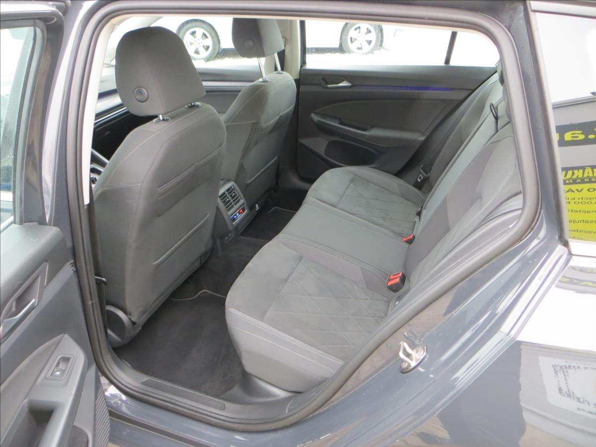 Volkswagen Golf Kombi 1,5 l 110 kw