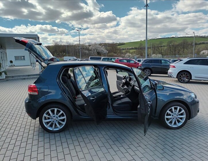 Volkswagen Golf Hatchback 1,4 l 59 kw