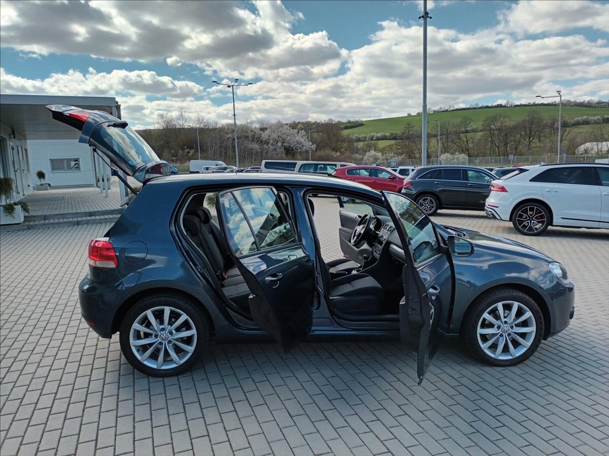 Volkswagen Golf Hatchback 1,4 l 59 kw