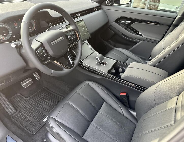 Land Rover Range Rover Evoque 11