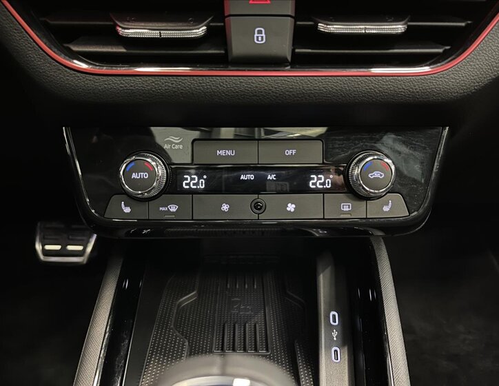 Škoda Kamiq SUV / Terénní 1,5 l 110 kw