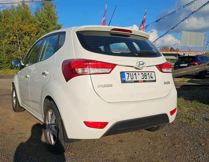 Hyundai ix20 5