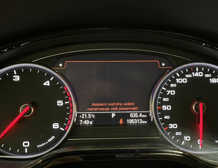 Audi A8 Sedan / Limuzína 3,0 l 190 kw