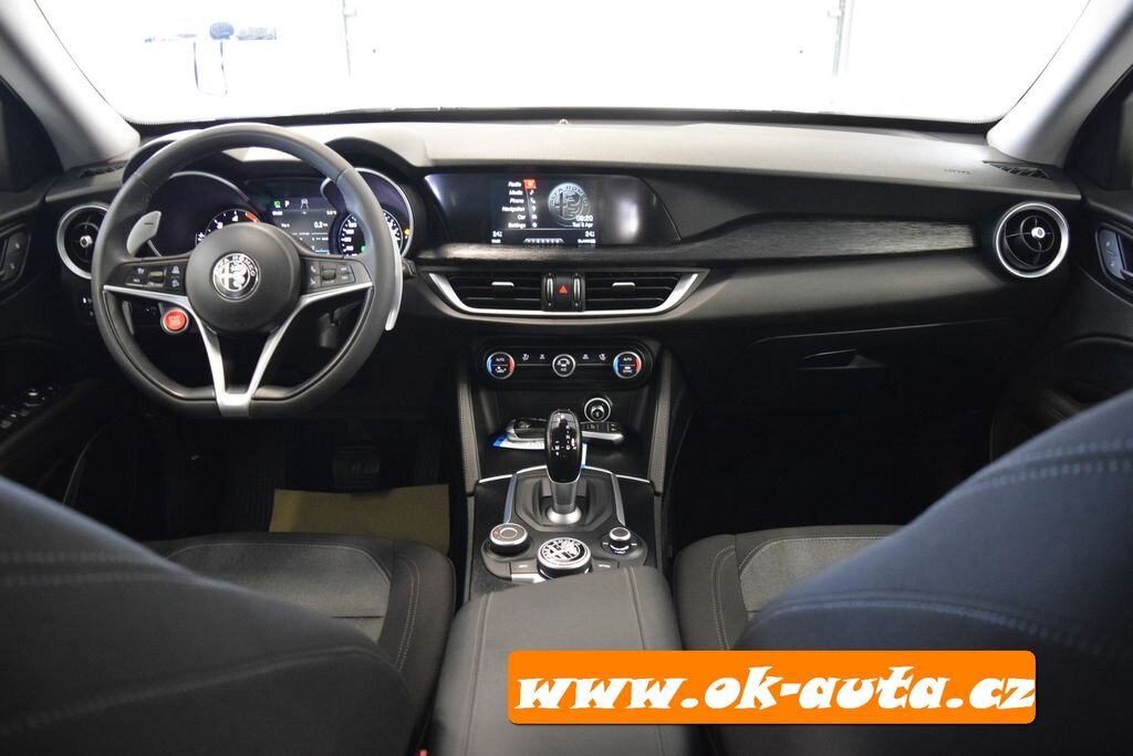 Alfa Romeo Stelvio SUV 0,0 150 kw