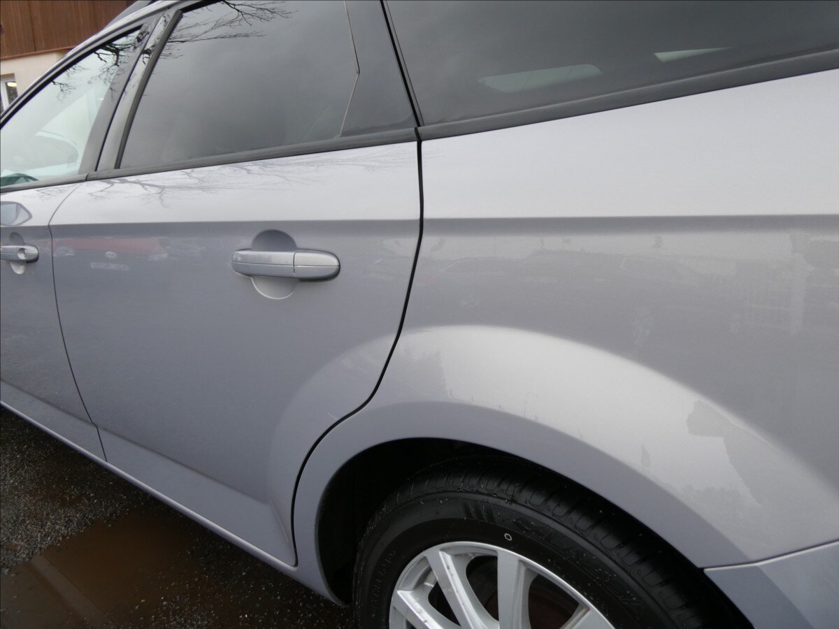 Ford Mondeo Kombi 1,6 l 85 kw