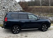 Toyota Land Cruiser 8