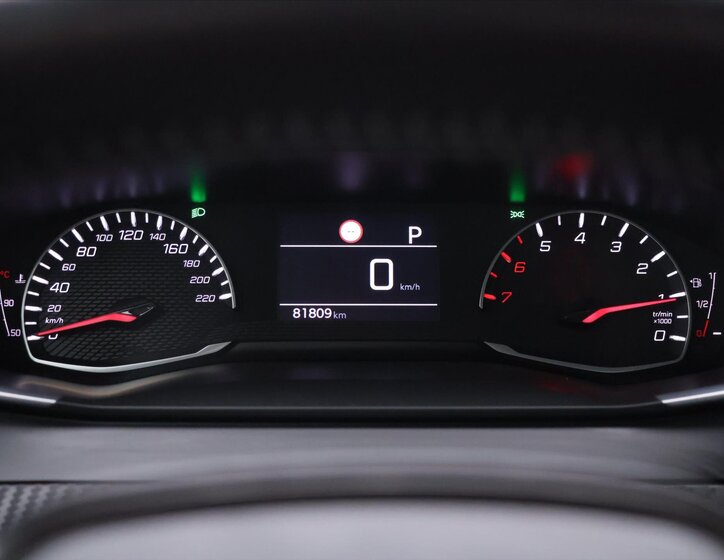 Peugeot 2008 SUV / Terénní 1,2 l 96 kw