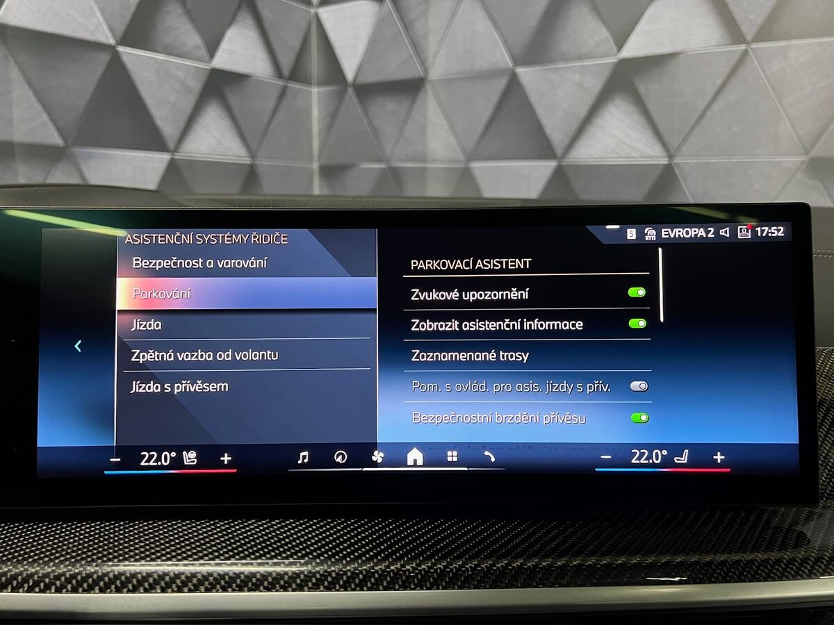 BMW X5 SUV / Terénní 3,0 l 210 kw