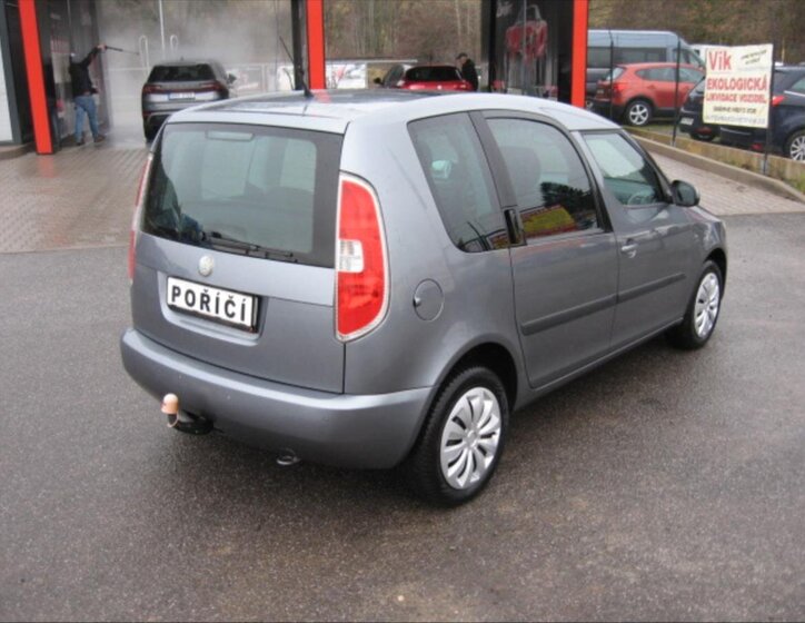 Škoda Roomster 7