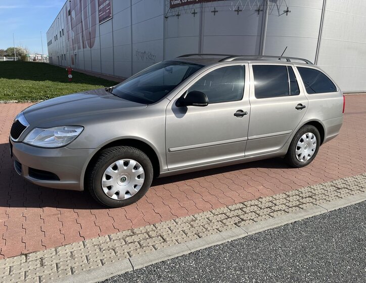 Škoda Octavia Kombi 1,6 l 77 kw