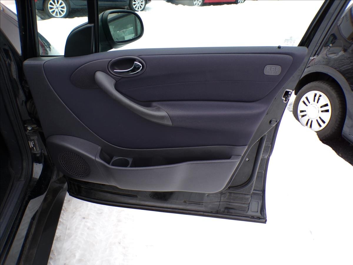 Mercedes-Benz Třídy A Kombi 1,6 l 60 kw