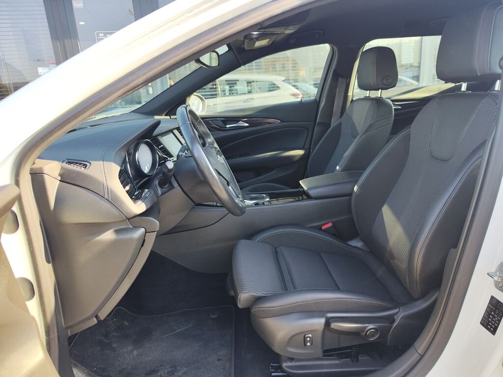 Opel Insignia Kombi 2,0 l 128 kw