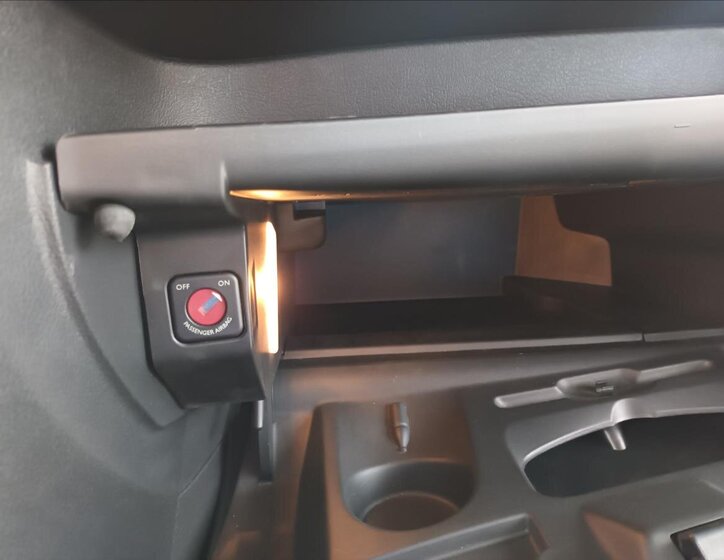 Peugeot 207 Kombi 1,4 l 54 kw