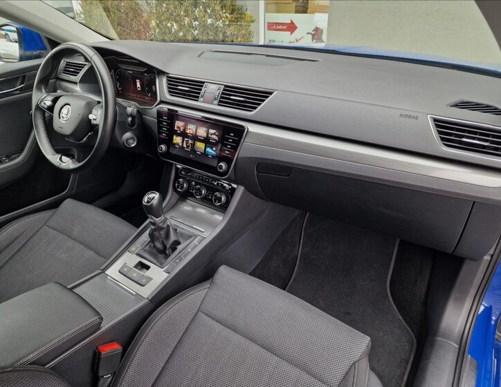 Škoda Superb Kombi 1,5 l 110 kw